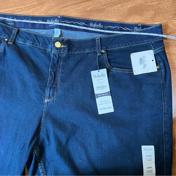 Rafaella Weekend NWT indigo Cuffed Capri Denim Jeans plus size 28W - Picture 6 of 8